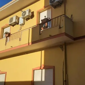 Appartamento Civico 16a - - With Private Parking, Quartu SantʼElena